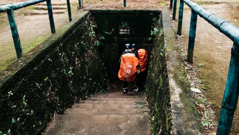 Asia Express sezonul 8, 14 octombrie 2025. Tunelul din Vietnam a adus atacuri de panică! Descoperiri dureroase făcute de echipe