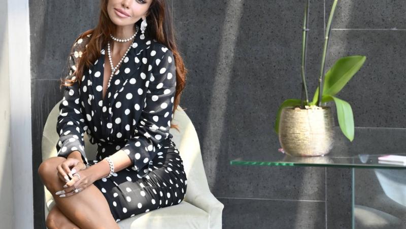 Mădălina Ghenea, un nou pictorial incendiar: „Fă-mă, Doamne, furtun!” Imaginile care au pus pe jar internetul