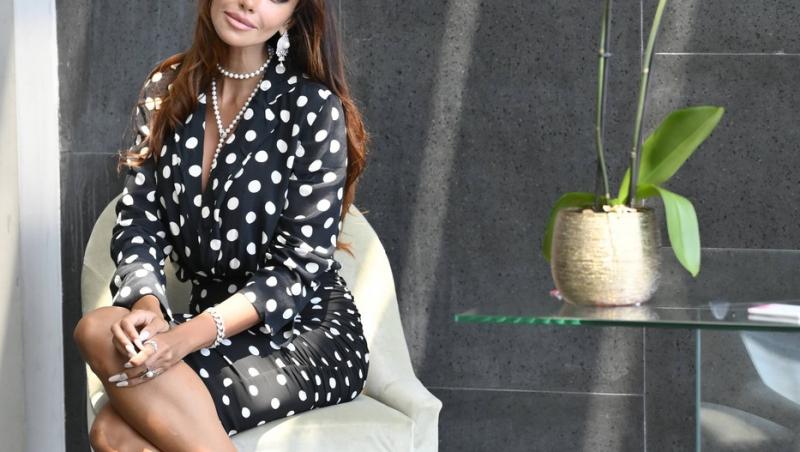 Mădălina Ghenea, un nou pictorial incendiar: „Fă-mă, Doamne, furtun!” Imaginile care au pus pe jar internetul