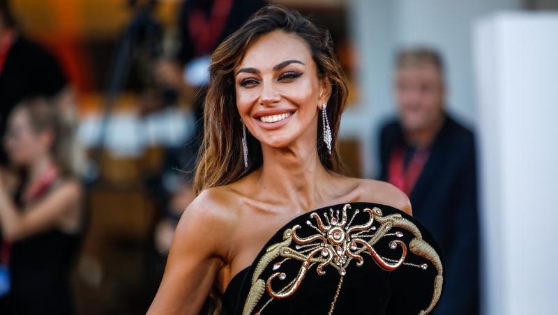 Mădălina Ghenea, un nou pictorial incendiar: „Fă-mă, Doamne, furtun!” Imaginile care au pus pe jar internetul