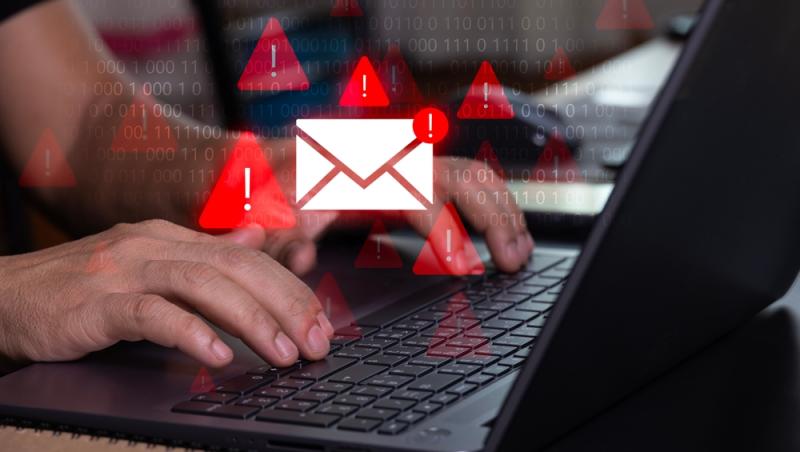 Atacatorii se dau drept companii aeriene în noua campanie de e-mailuri frauduloase. Care sunt recomandările specialiștilor