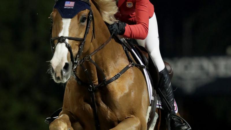 Cum arată mezina cofondatorului Apple, Steve Jobs. Eve este superbă. Pasiunile sale se îndepărtează de afacerea tatălui ei