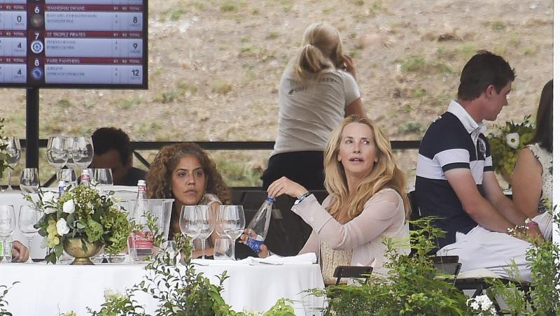 Cum arată mezina cofondatorului Apple, Steve Jobs. Eve este superbă. Pasiunile sale se îndepărtează de afacerea tatălui ei