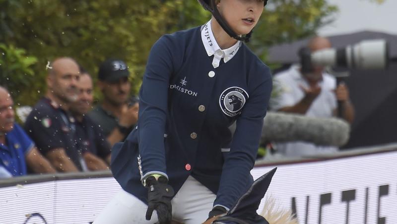 Cum arată mezina cofondatorului Apple, Steve Jobs. Eve este superbă. Pasiunile sale se îndepărtează de afacerea tatălui ei