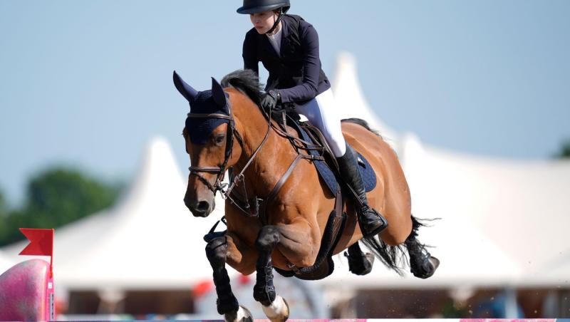 Cum arată mezina cofondatorului Apple, Steve Jobs. Eve este superbă. Pasiunile sale se îndepărtează de afacerea tatălui ei