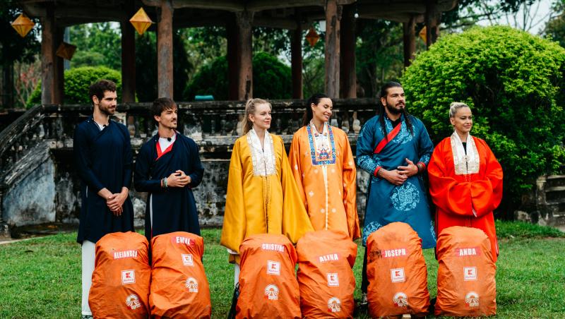 Asia Express sezonul 8, 16 octombrie 2025. Ce echipă a fost eliminată și ce s-a întâmplat la cursa pentru ultima șansă