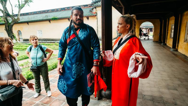 Asia Express sezonul 8, 16 octombrie 2025. Ce echipă a fost eliminată și ce s-a întâmplat la cursa pentru ultima șansă