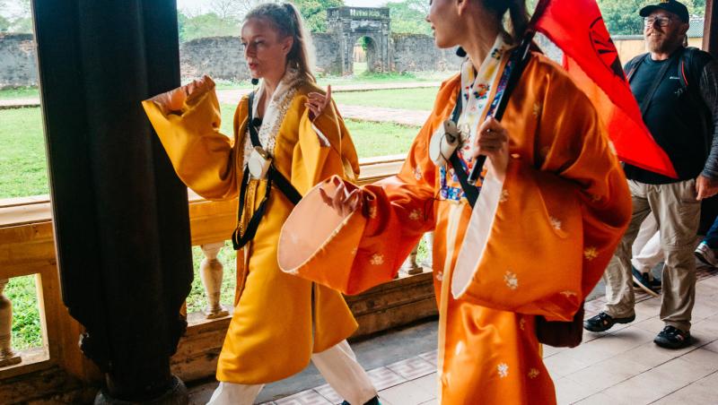 Asia Express sezonul 8, 16 octombrie 2025. Ce echipă a fost eliminată și ce s-a întâmplat la cursa pentru ultima șansă