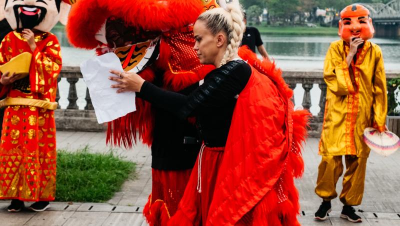 Asia Express sezonul 8, 16 octombrie 2025. Ce echipă a fost eliminată și ce s-a întâmplat la cursa pentru ultima șansă