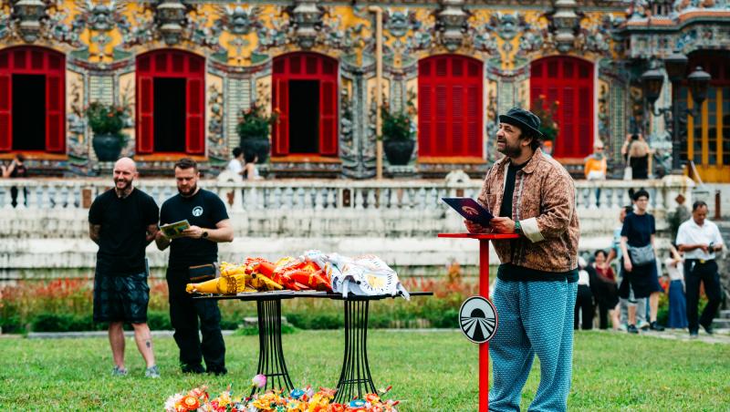 Asia Express sezonul 8, 16 octombrie 2025. Echipele de la cursa de ultimă șansă au devenit ghizi! Ce s-a aflat despre Joseph