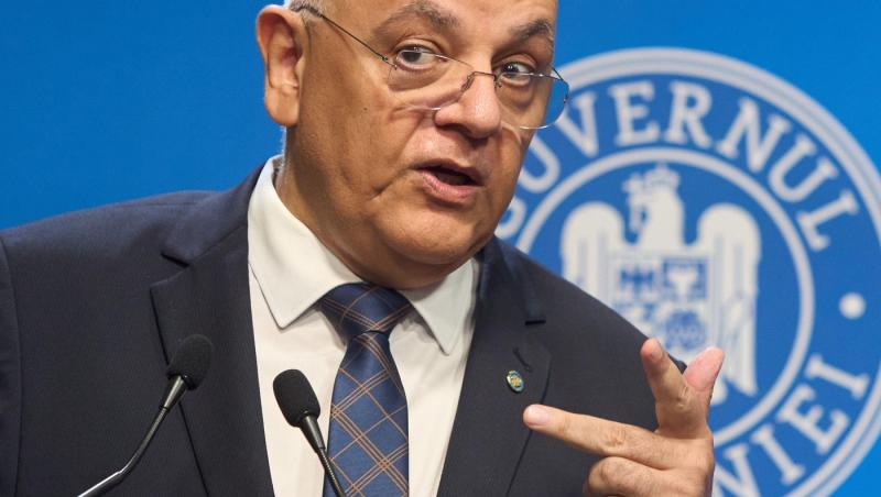 Raed Arafat, primele declarații după explozia din Rahova. Șeful DSU confirmă prezența echipelor de la gaze în bloc cu o zi în urmă