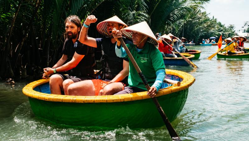 Asia Express sezonul 8, 19 octombrie 2025. Misiuni dificile și un joc de amuletă spectaculos pentru echipe. Ce au avut de făcut