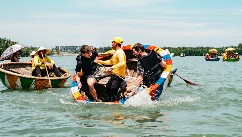 Asia Express sezonul 8, 19 octombrie 2025. Misiuni dificile și un joc de amuletă spectaculos pentru echipe. Ce au avut de făcut