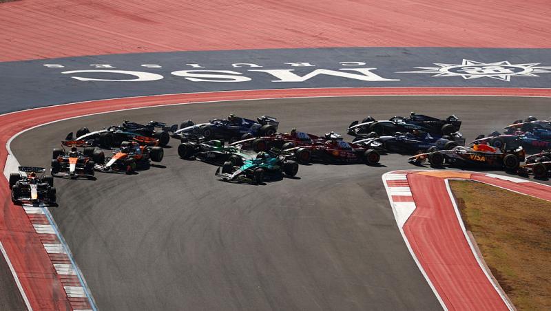 Cursa Formula 1™ pentru Marele Premiu al Statelor Unite ale Americii a fost pe Antena3CNN și AntenaPLAY. Max Verstappen a câștigat