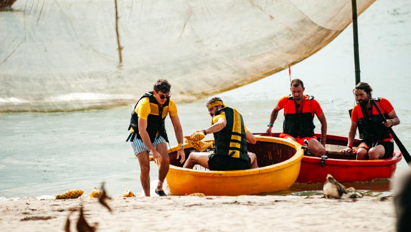 Asia Express sezonul 8, 19 octombrie 2025. Cine a câștigat jocul de amuletă și Jokerul