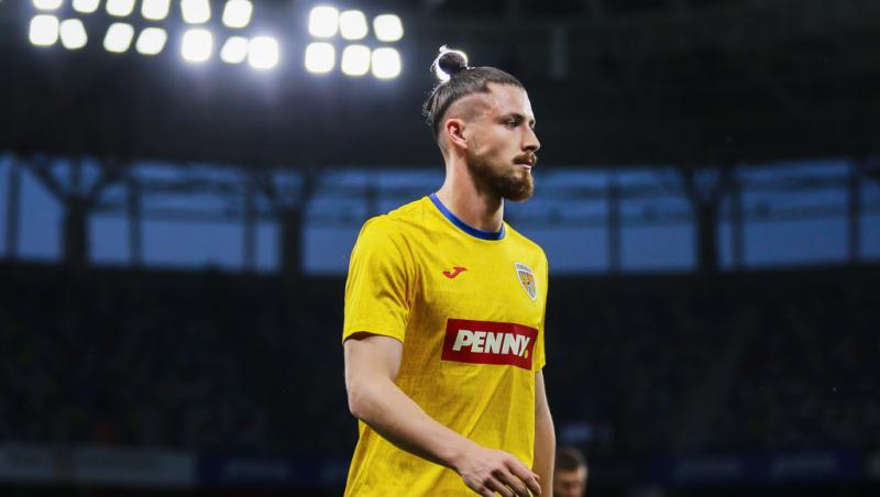 Radu Drăgușin s-a logodit. Cum a cerut-o fotbalistul în căsătorie pe Ioana Stan. Cadrul de poveste în care s-a întâmplat totul