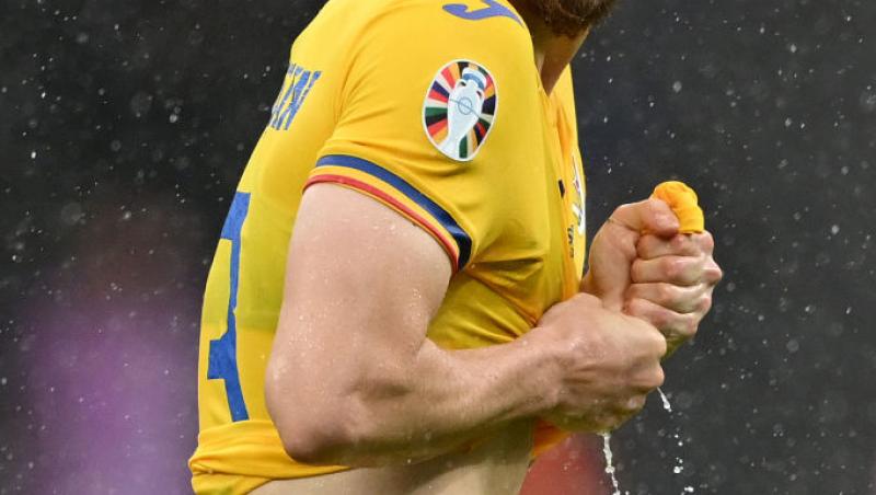 Radu Drăgușin s-a logodit. Cum a cerut-o fotbalistul în căsătorie pe Ioana Stan. Cadrul de poveste în care s-a întâmplat totul