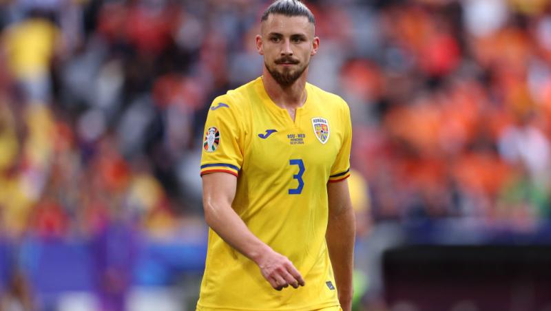 Radu Drăgușin s-a logodit. Cum a cerut-o fotbalistul în căsătorie pe Ioana Stan. Cadrul de poveste în care s-a întâmplat totul