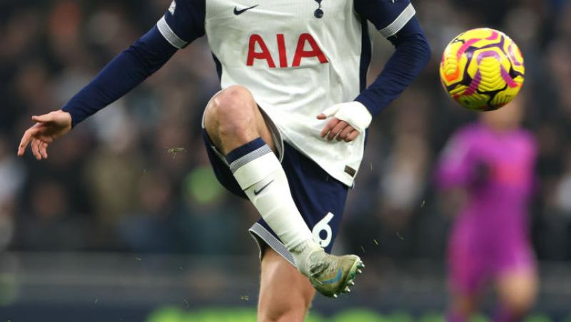 Radu Drăgușin s-a logodit. Cum a cerut-o fotbalistul în căsătorie pe Ioana Stan. Cadrul de poveste în care s-a întâmplat totul