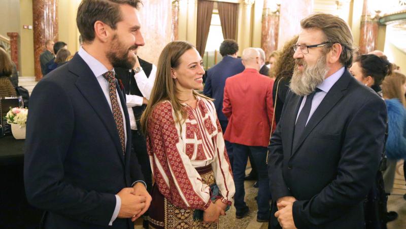 Prințul Nicolae și Alina Maria au împlinit 7 ani de căsnicie. Imagini inedite de la nuntă cu ocazia aniversării