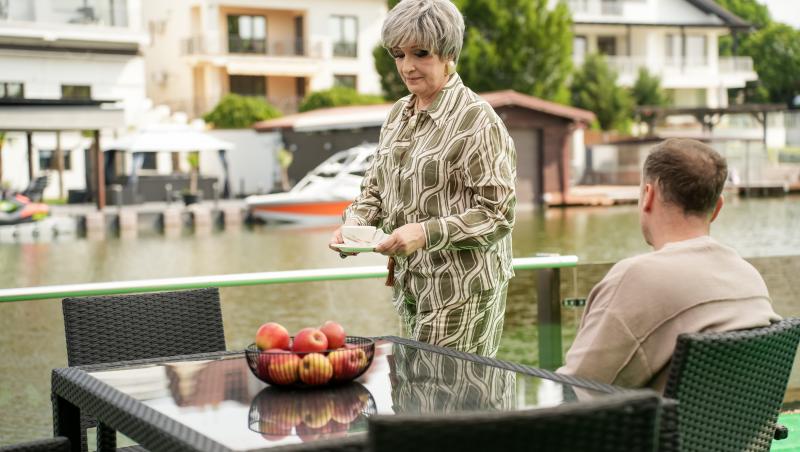 Ana, Mi-ai fost scrisă în ADN, 2 octombrie 2025. Sandra îl confruntă pe Basty. Ana află un detaliu dureros despre Victoria