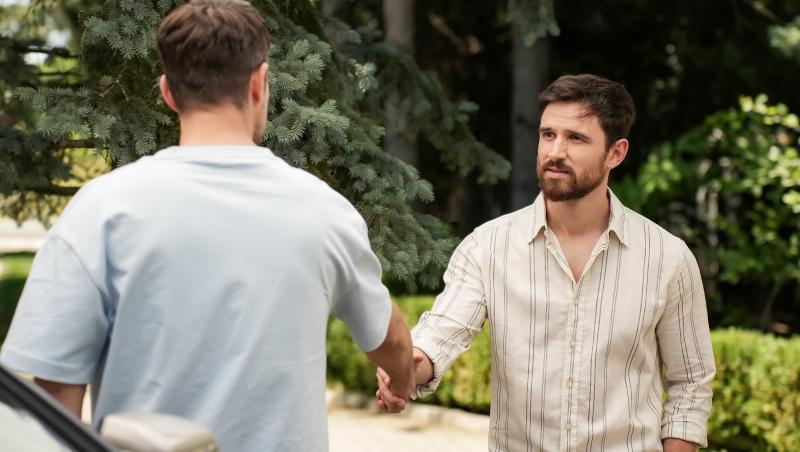 Ana, Mi-ai fost scrisă în ADN, 2 octombrie 2025. Sandra îl confruntă pe Basty. Ana află un detaliu dureros despre Victoria