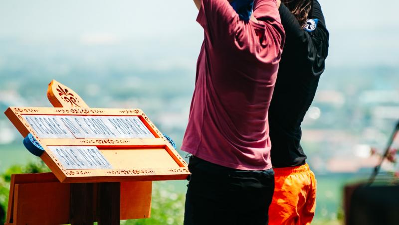 Asia Express sezonul 8, 21 octombrie 2025. Ce echipă a câștigat jocul de amuletă. Ce joker a fost folosit imediat după