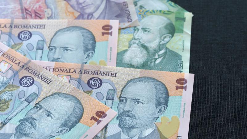 O categorie de pensionari va primi bani în plus la pensie în luna decembrie a acestui an. Care sunt condițiile