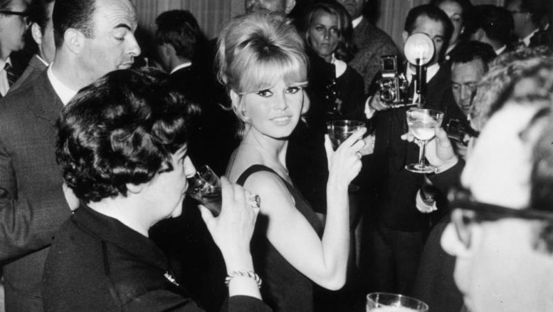 Brigitte Bardot se confruntă cu o boală gravă. Ce spun medicii despre recuperarea celebrei actrițe