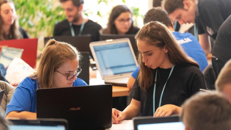 Când începe vacanța de toamnă și cât va dura. Ce recomandă specialiștii în această perioadă