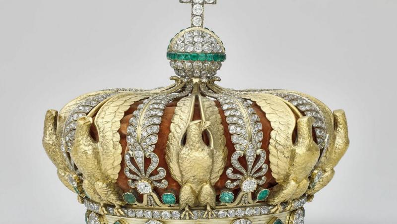 La cât au fost evaluate bijuteriile furate de la Muzeul Luvru. Ce avertizează procuroarea Parisului