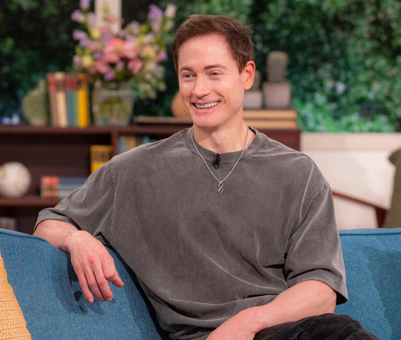 El este bărbatul care a eliminat microplasticul din corp cu ajutorul unui obicei simplu. Bryan Johnson s-a întinerit cu 10 ani