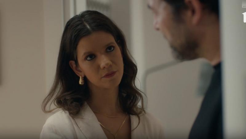 Interviu Ada Condeescu. Actrița din Ana, Mi-ai fost scrisă în ADN se împarte între familie și carieră.Ce zice despre Sanda Istrate