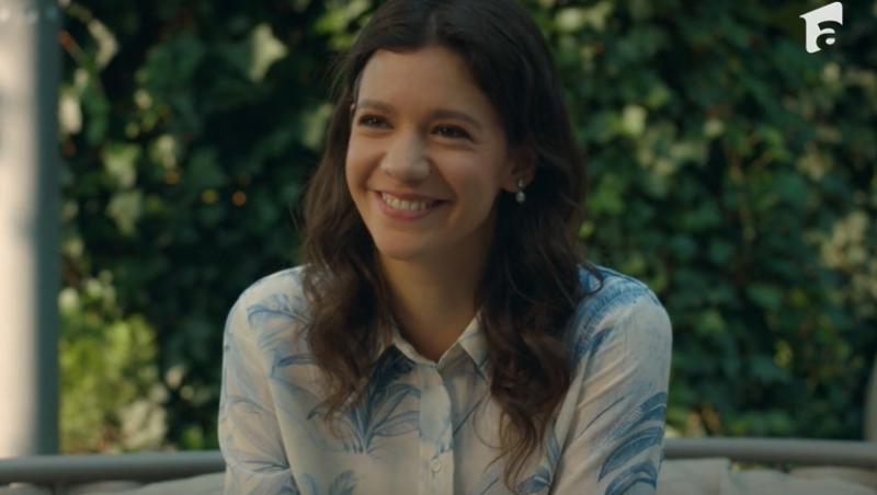 Interviu Ada Condeescu. Actrița din Ana, Mi-ai fost scrisă în ADN se împarte între familie și carieră.Ce zice despre Sanda Istrate