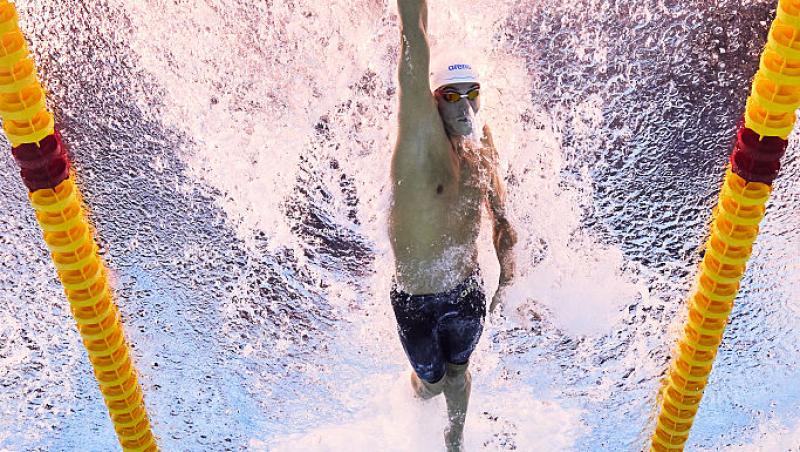 Cât costă o oră de antrenament cu David Popovici. De ce ”s-a vândut” campionul