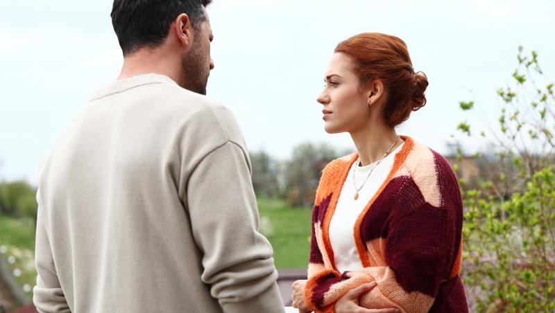 Iubire cu parfum de lavandă, rezumat episoade 19, 20 și 21 din 24 octombrie 2025. Albert se întoarce în Podișor. Ce pățește Amalia