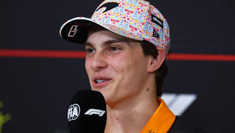 Vezi acum calificările din Formula 1™ pentru Marele Premiu al Mexicului. Lupta pentru pole e LIVE în AntenaPLAY și pe Antena 3 CNN