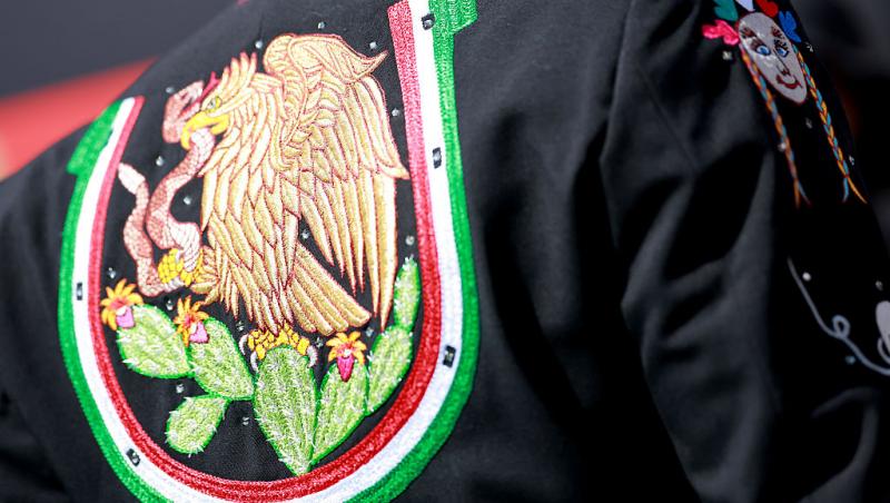 Vezi acum calificările din Formula 1™ pentru Marele Premiu al Mexicului. Lupta pentru pole e LIVE în AntenaPLAY și pe Antena 3 CNN