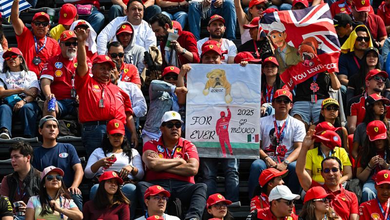 Vezi acum calificările din Formula 1™ pentru Marele Premiu al Mexicului. Lupta pentru pole e LIVE în AntenaPLAY și pe Antena 3 CNN