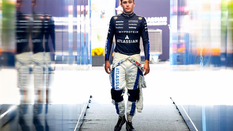 Vezi acum calificările din Formula 1™ pentru Marele Premiu al Mexicului. Lupta pentru pole e LIVE în AntenaPLAY și pe Antena 3 CNN