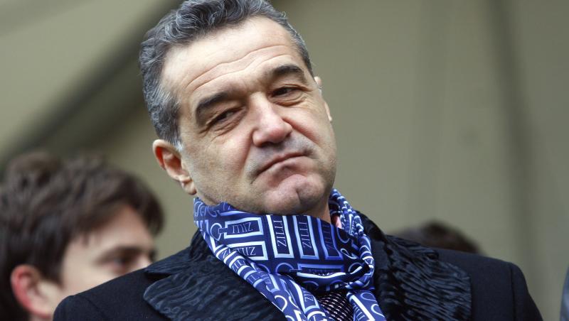 Cum a apărut Gigi Becali la sfințirea picturii Catedralei Mântuirii Neamului! Cum s-a îmbrăcat