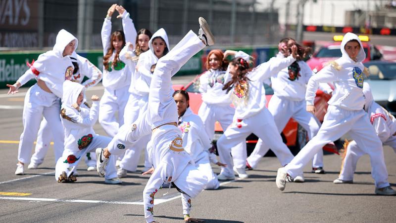 Vezi acum cursa din Formula 1™ pentru Marele Premiu al Mexicului. Spectacolul este LIVE pe Antena 3 CNN și în AntenaPLAY