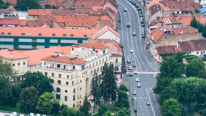 Semafoare inteligente în Brașov. Cum îi surprind pe vitezomani