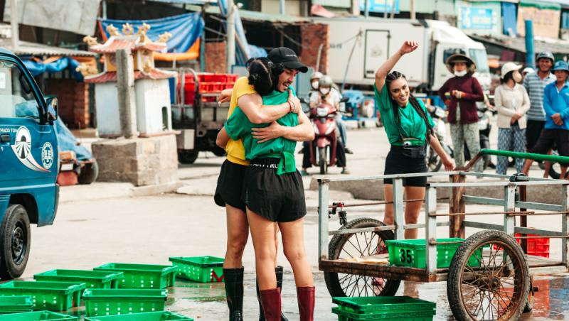 Asia Express sezonul 8, 28 octombrie 2025. Emil și Alejandro s-au luptat împotriva lui Karmen și a Olgăi. Cine a câștigat amuleta