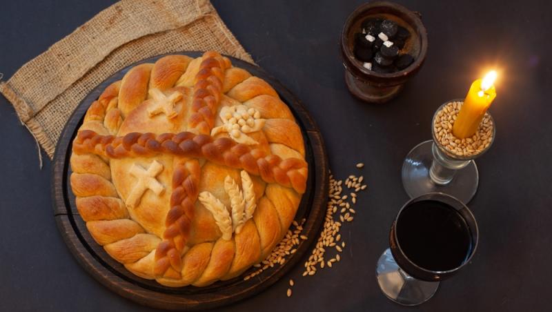 Tradiții și obiceiuri de Moșii de toamnă. Ce nu este bine să împarți în ziua respectivă