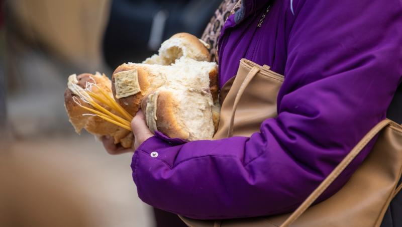 Tradiții și obiceiuri de Moșii de toamnă. Ce nu este bine să împarți în ziua respectivă