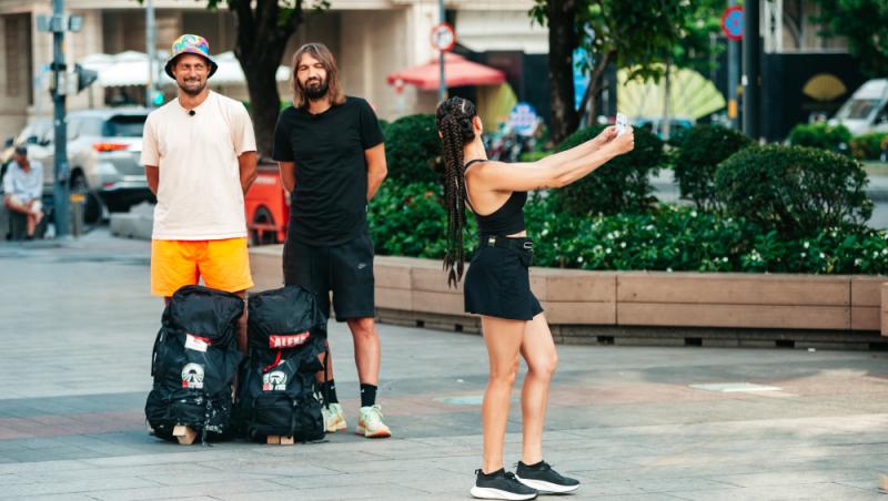 Asia Express sezonul 8, 29 octombrie 2025. Cine a intrat în cursa pentru ultima șansă. Insigna roșie a pus presiune pe concurenți