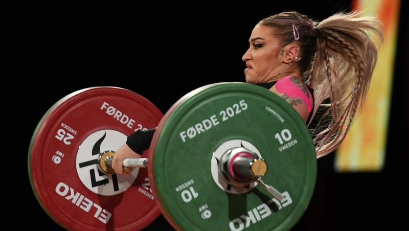 Mihaela Cambei, triplă campioană europeană. Tânăra a ”smuls” aurul în Albania