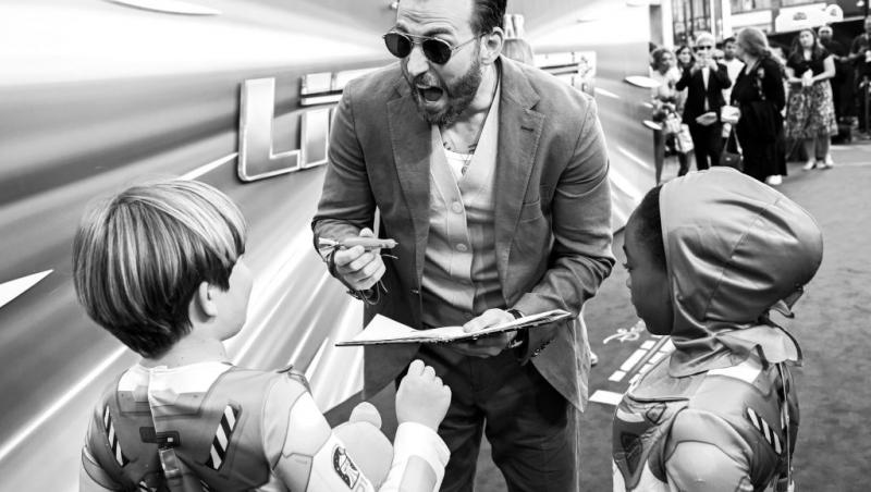 Bebeluș-surpriză în showbiz!Actorul iubit de o lume întreagă și soția sa cu 16 ani mai tânără au devenit părinți pentru prima dată