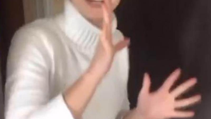 Bebeluș-surpriză în showbiz!Actorul iubit de o lume întreagă și soția sa cu 16 ani mai tânără au devenit părinți pentru prima dată